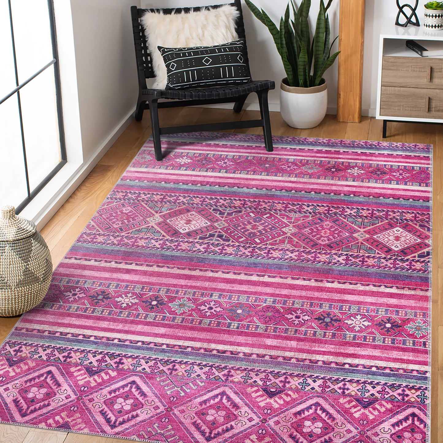 RW1322A washable chenille rug texture and pattern detail