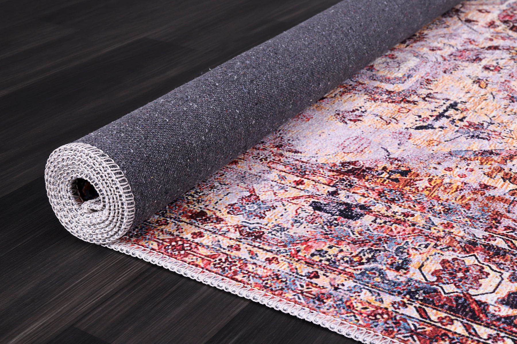 RW2160 washable chenille rug texture and pattern detail