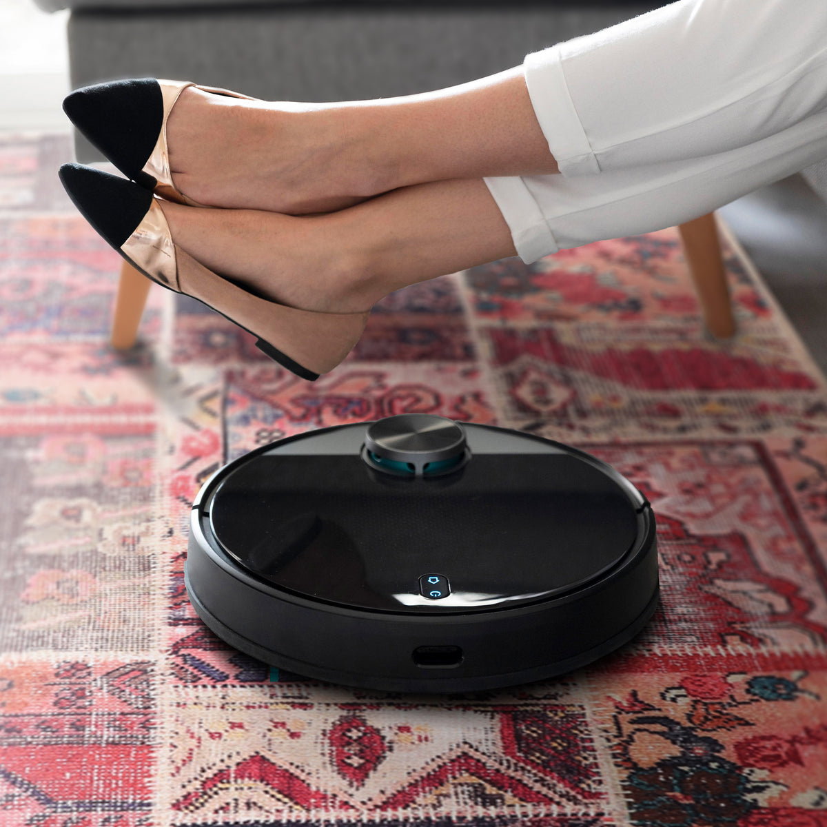 RWNL1006 washable chenille area rug, robot vacuum