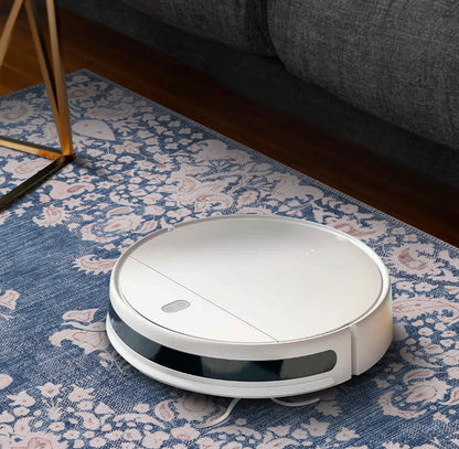 RWR3 washable chenille area rug, robot vacuum
